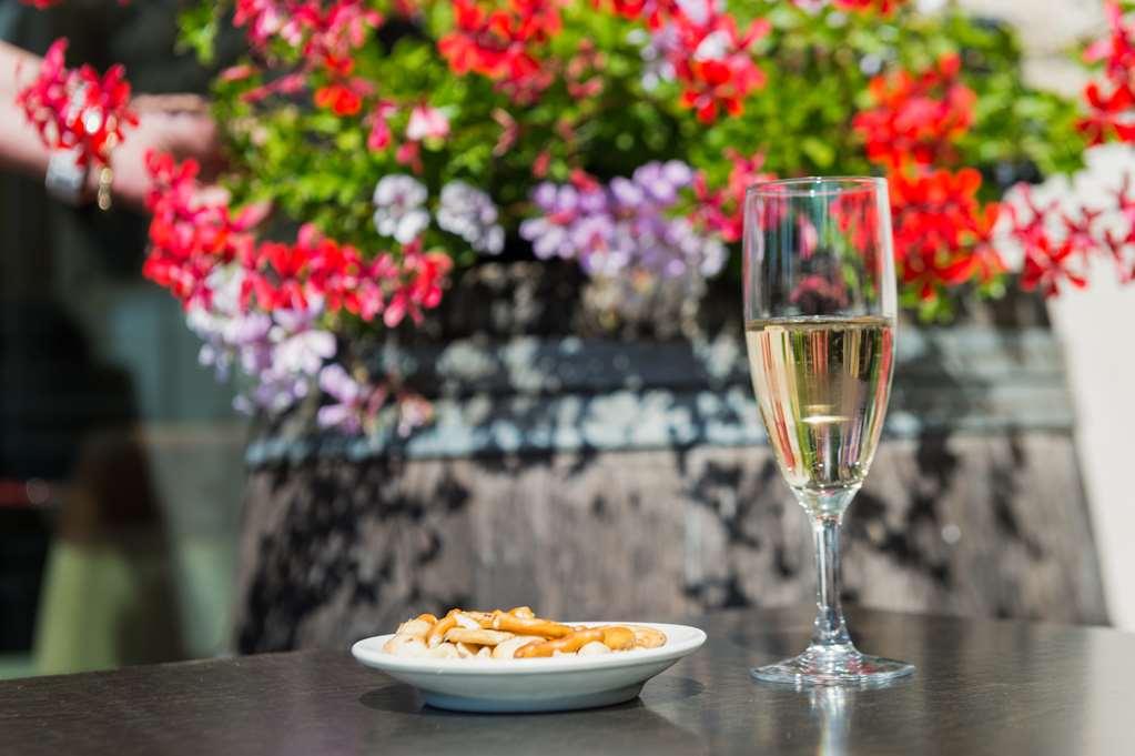 The Originals City, Hotel Le Coeur D'Or, Sedan Est Douzy Amenities foto